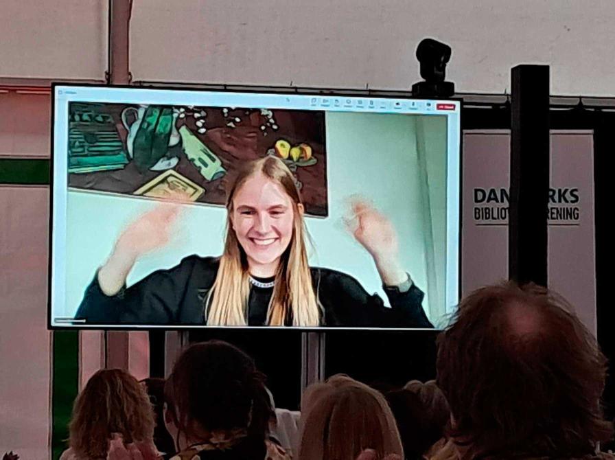 Emma Holten vinder Læsernes Bogpris 2025